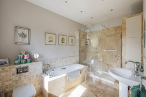 Photo 14- click for photo gallery